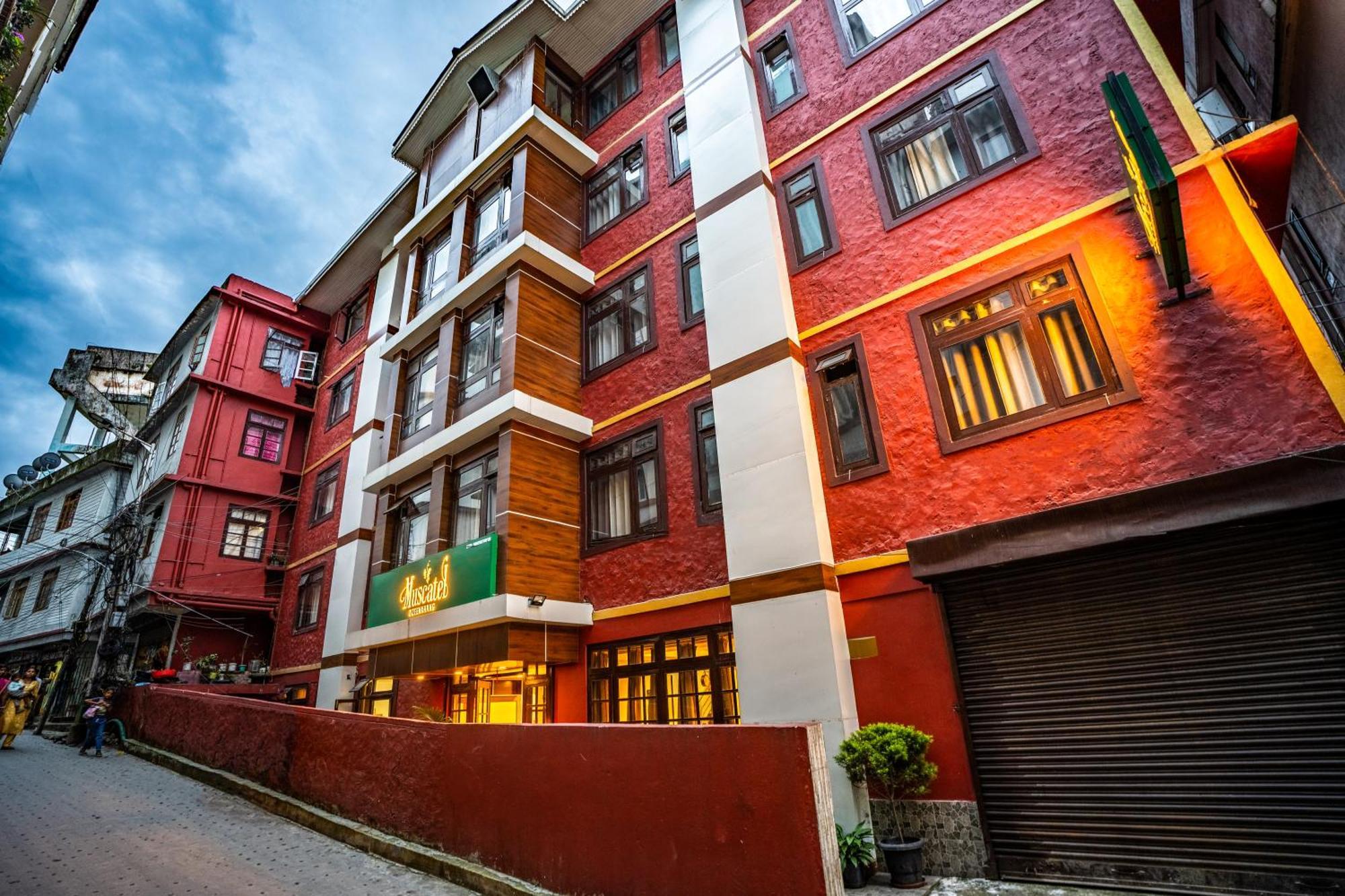 Muscatel Central Hotel - Dzeemkhang Gangtok Exterior foto
